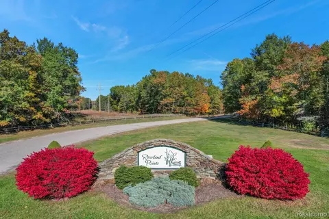 APT 2 Trestle Way, Oscoda, MI 48750