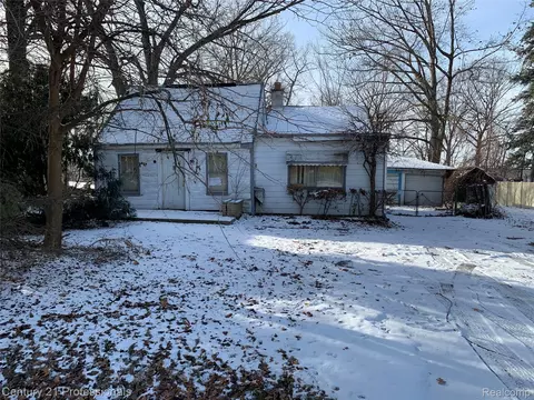 33961 Louise, Clinton Township, MI 48035