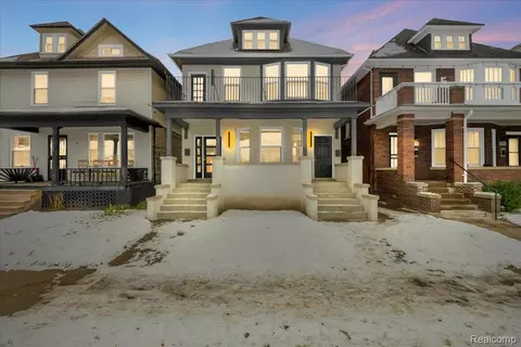 1739 Holden St, Detroit, MI 48208