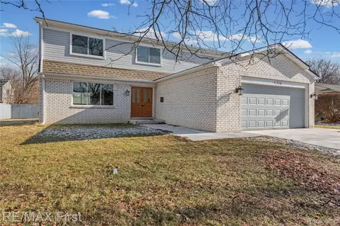 4306 Tallman Dr, Troy, MI 48085