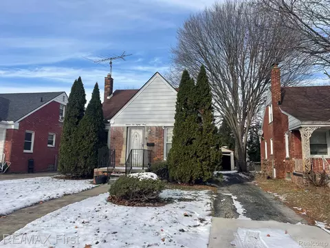16283 Carlisle St, Detroit, MI 48205