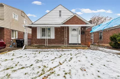 16286 E State Fair St, Detroit, MI 48205