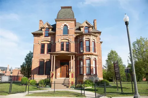 102 Edmund Pl #7, Detroit, MI 48201