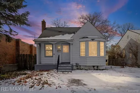 1602 Hoffman Ave, Royal Oak, MI 48067