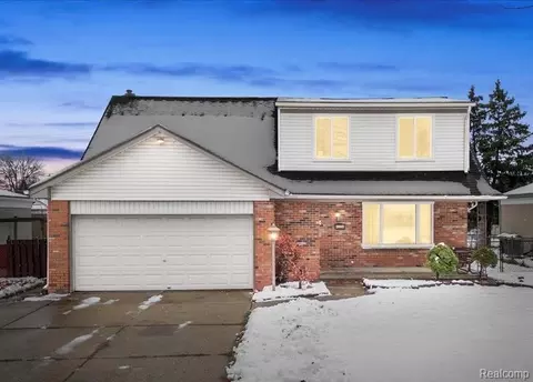 4226 Angeline Dr, Sterling Heights, MI 48310