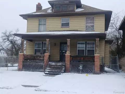 157 Rhode Island St, Highland Park, MI 48203