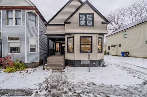 1759 Fischer St, Detroit, MI 48214