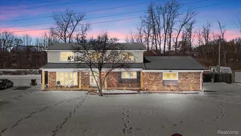 5091 Vincent Trl, Shelby Township, MI 48316