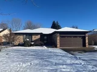 38948 Trawick Ct, Sterling Heights, MI 48310