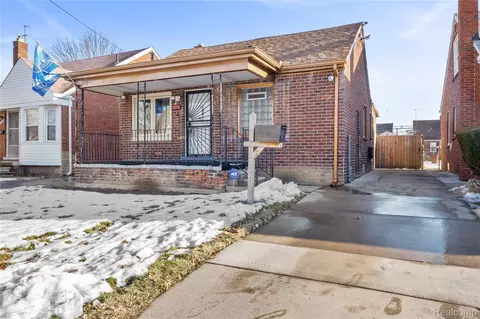 7278 Stout St, Detroit, MI 48228