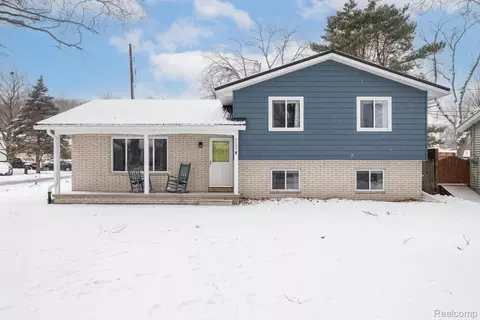 3505 Shenandoah Ave, Port Huron, MI 48060