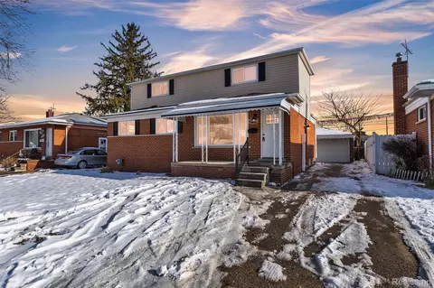 29526 Shirley Ave, Madison Heights, MI 48071