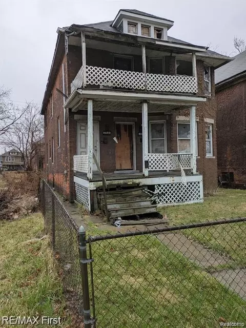 3749 Whitney St, Detroit, MI 48206