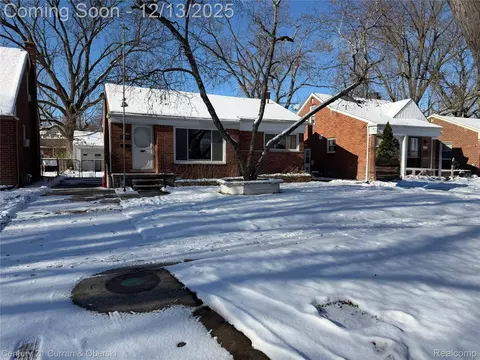 11761 Hazelton, Redford, MI 48239