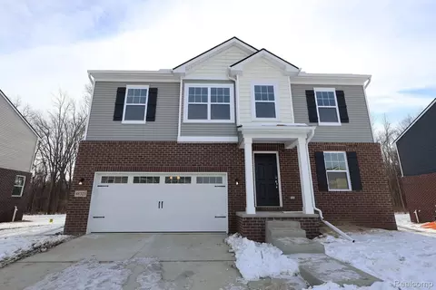 48323 Farmbrook Ln, Van Buren, MI 48111