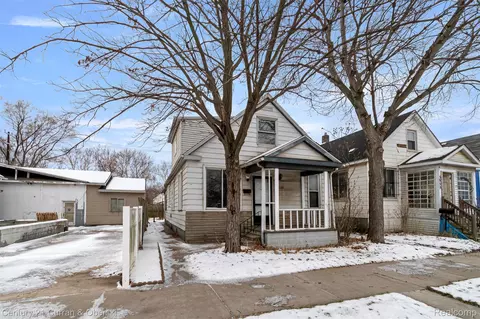 3949 Trenton St, Detroit, MI 48210
