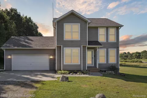 5125 Otter Lake Rd, Marathon, MI 48464