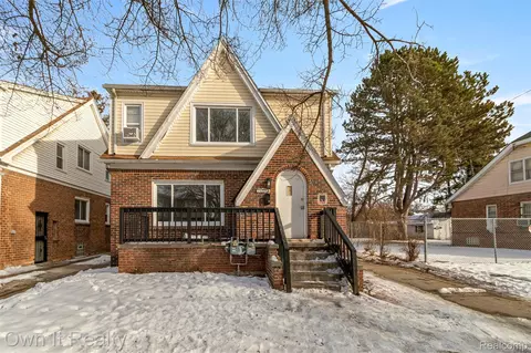 15766 Hartwell St, Detroit, MI 48227