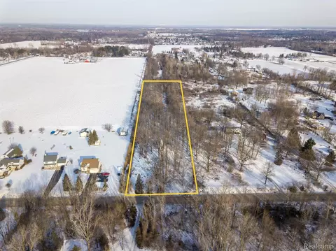 10325 Bemis Rd, Ypsilanti, MI 48191
