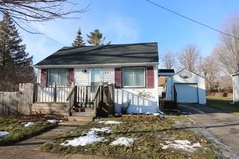 403 Bradley St, Bay City, MI 48706