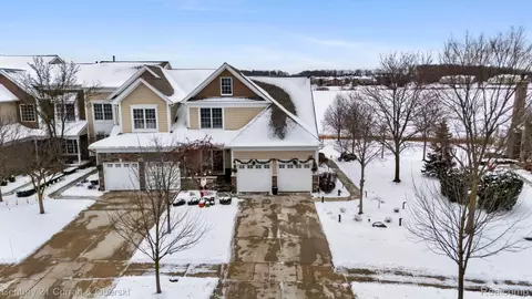 26024 Island Lake Dr, Novi, MI 48374