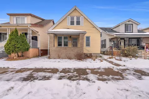 5439 Hartwell St, Dearborn, MI 48126