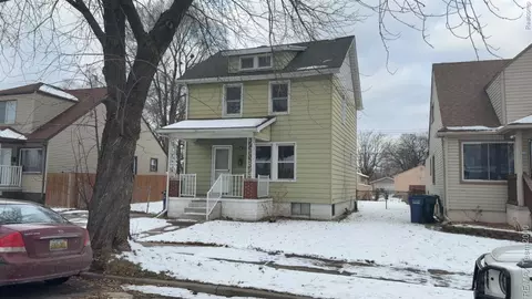 1576 Morris Ave, Lincoln Park, MI 48146