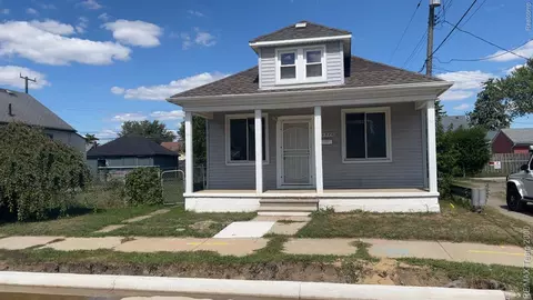 1370 Garfield Ave, Lincoln Park, MI 48146