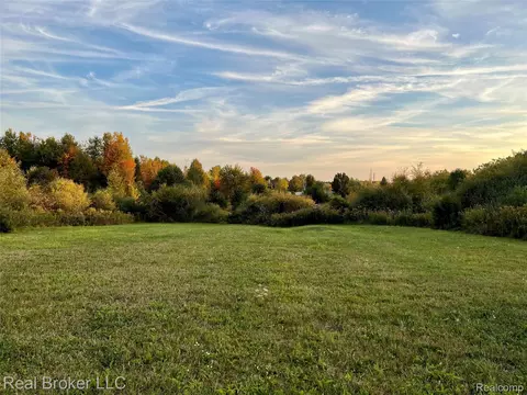 0000 Westgate, Genoa, MI 48843