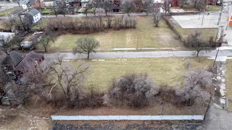 2808 25th St, Detroit, MI 48216