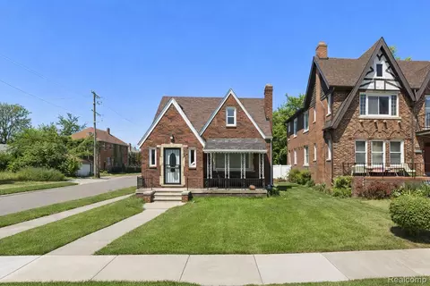 13101 Santa Rosa Dr, Detroit, MI 48238