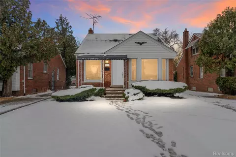 14038 Fairmount Dr, Detroit, MI 48205