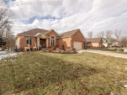 7087 Sierra Ln, Bedford, MI 48182