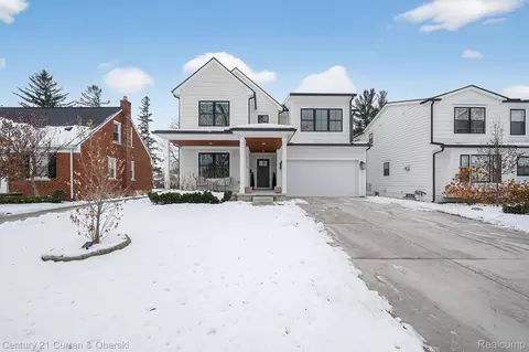 2217 N Wilson Ave, Royal Oak, MI 48073