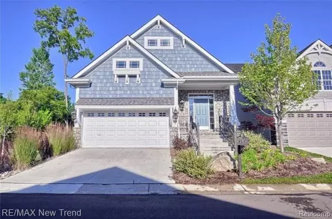 187 Summit View Trl, Milford, MI 48381