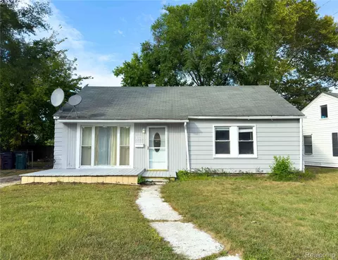 10760 Troy St, Oak Park, MI 48237