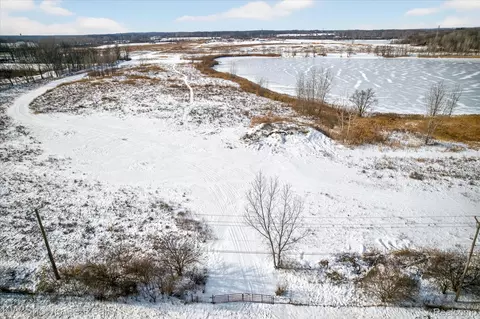 00 Johns Rd, Lyon, MI 48178
