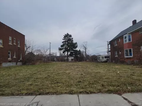 7435 Churchill St, Detroit, MI 48206