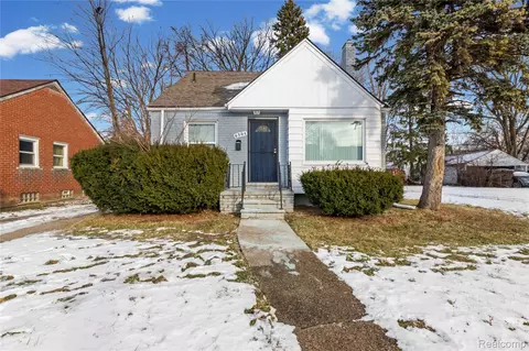 6304 Bluehill St, Detroit, MI 48224