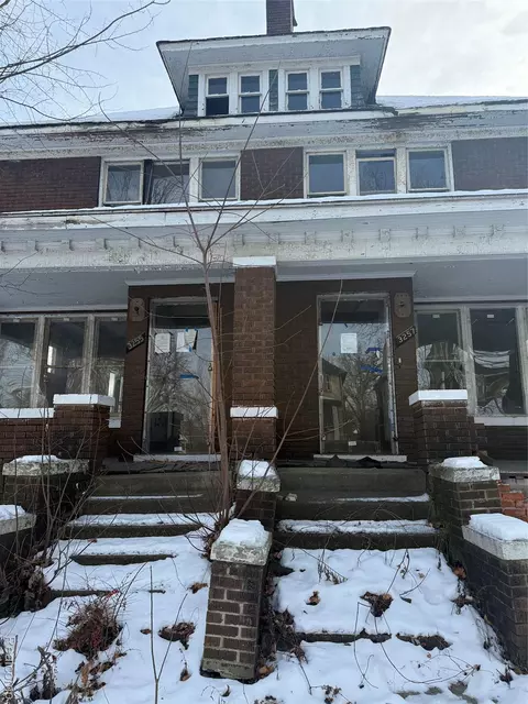 3257 Hogarth St, Detroit, MI 48206