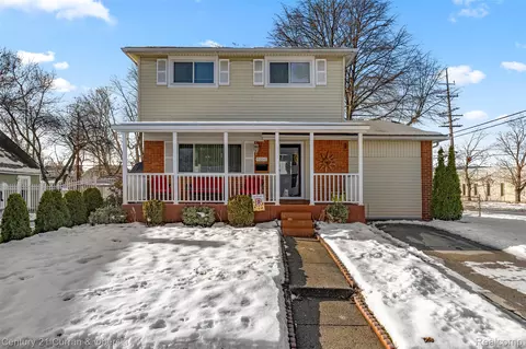 4306 Elizabeth St, Wayne, MI 48184