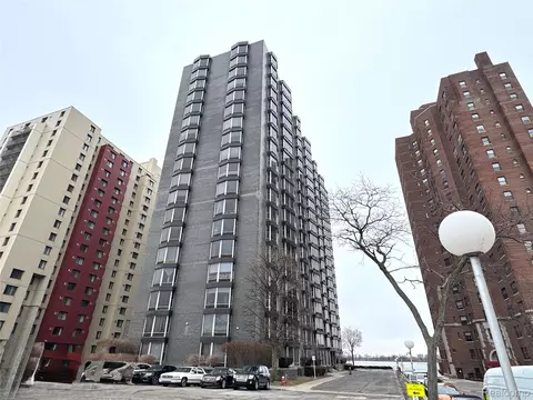 8200 E Jefferson Ave #404, Detroit, MI 48214