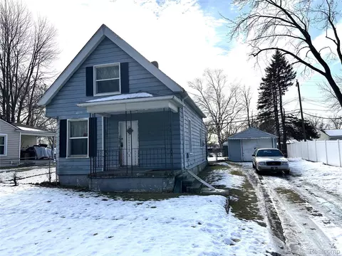 35025 Wick Rd, Romulus, MI 48174