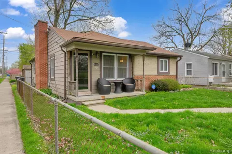 6605 Bailey St, Taylor, MI 48180