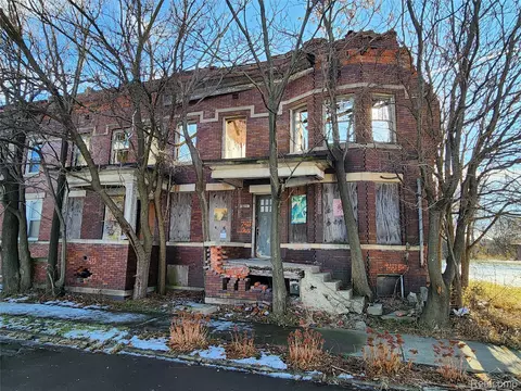 2511 Ash St, Detroit, MI 48208