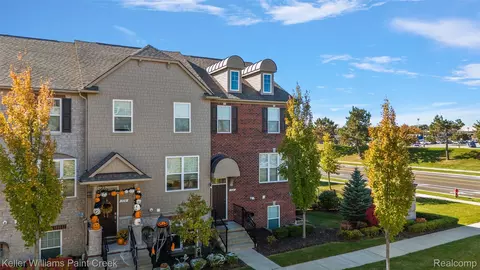 314 Glenhurst, Rochester Hills, MI 48307