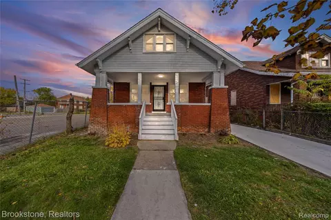 4888 Maxwell St, Detroit, MI 48214
