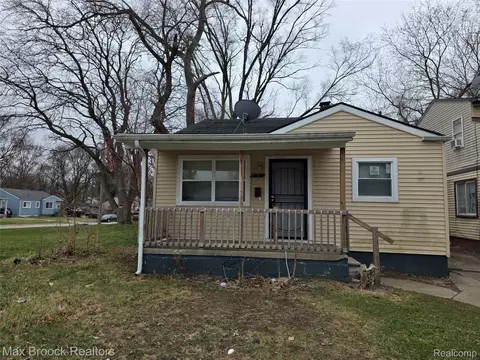 24511 Florence St, Detroit, MI 48219