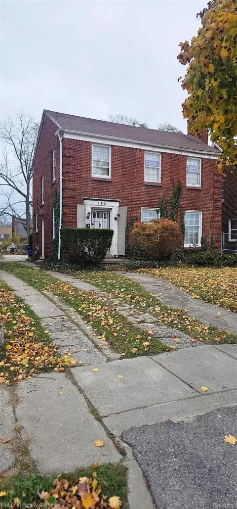 180 Lenox St NE, Detroit, MI 48215