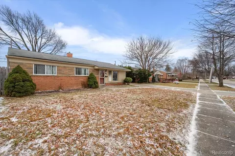 Other - 32416 Exeter Dr, Warren, MI 48092 photo 3 of 9